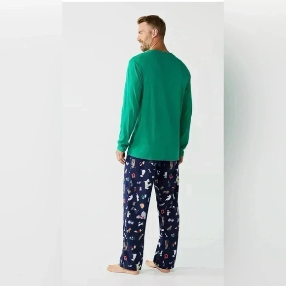 Men’s Holiday Pajama Set - Size XL - Picture 2 of 4